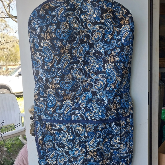 Vera bradley travel garment bag - Picture 1 of 9